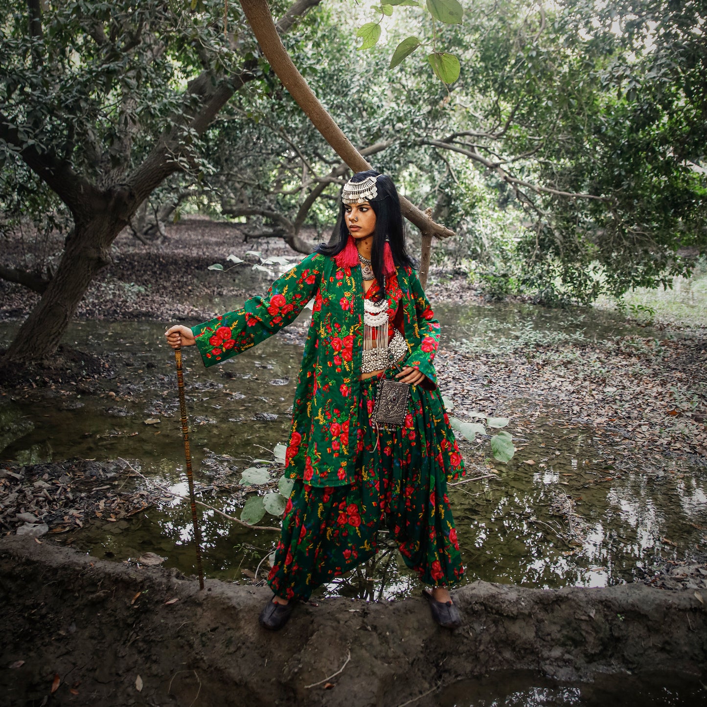 SAYA-OUTSIDE INN COLLECTION