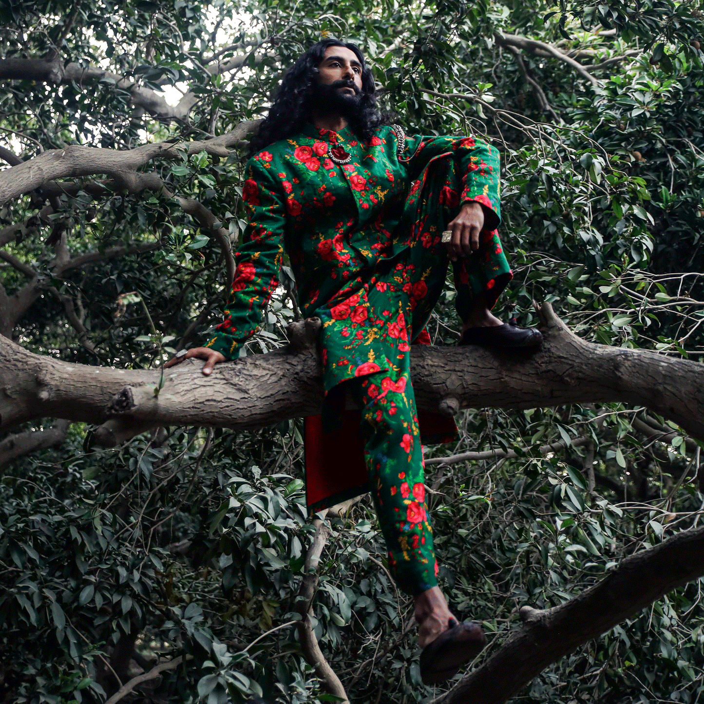 MALHAR -OI- OUTSIDE INN COLLECTION