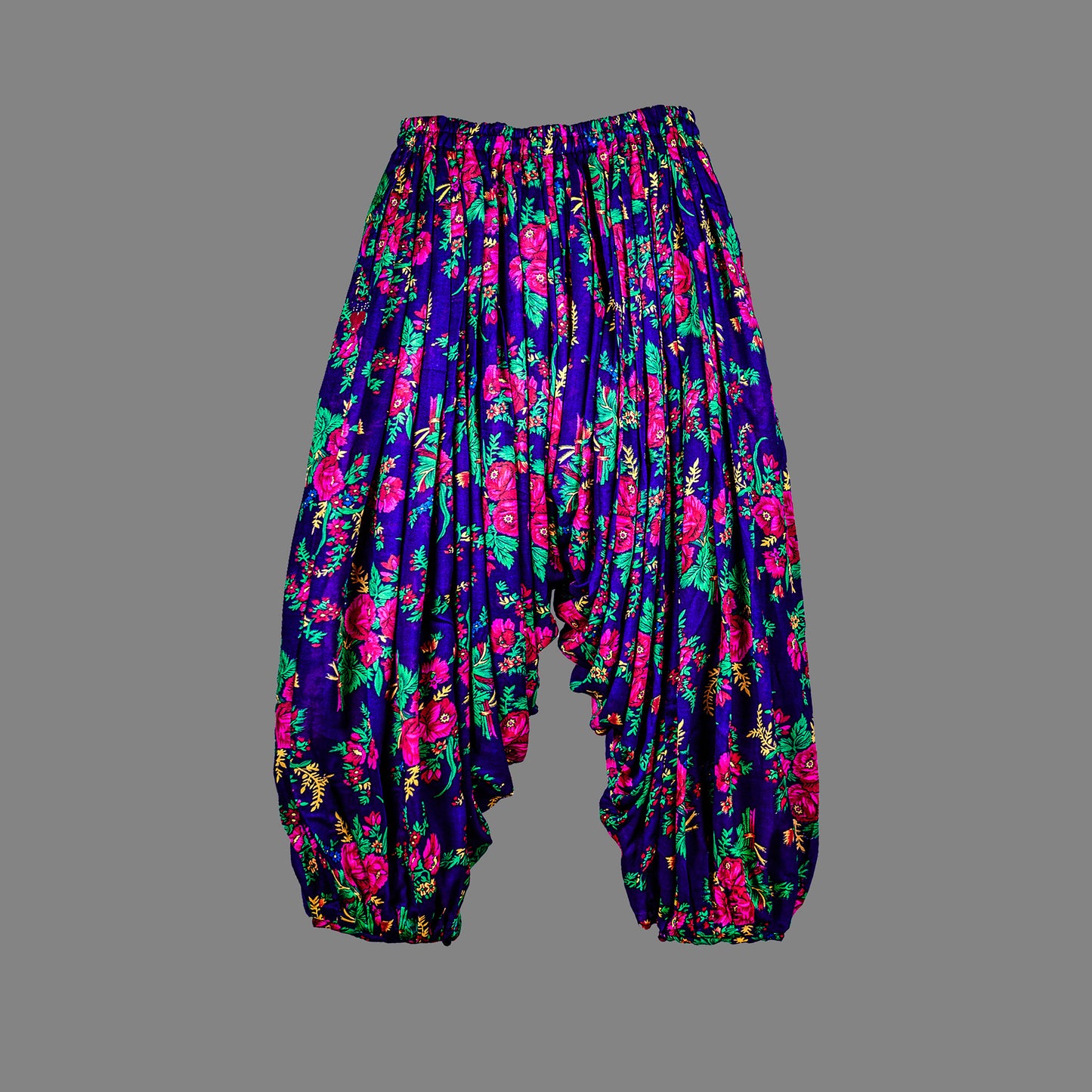 BASTI -OI- OUTSIDE INN COLLECTION