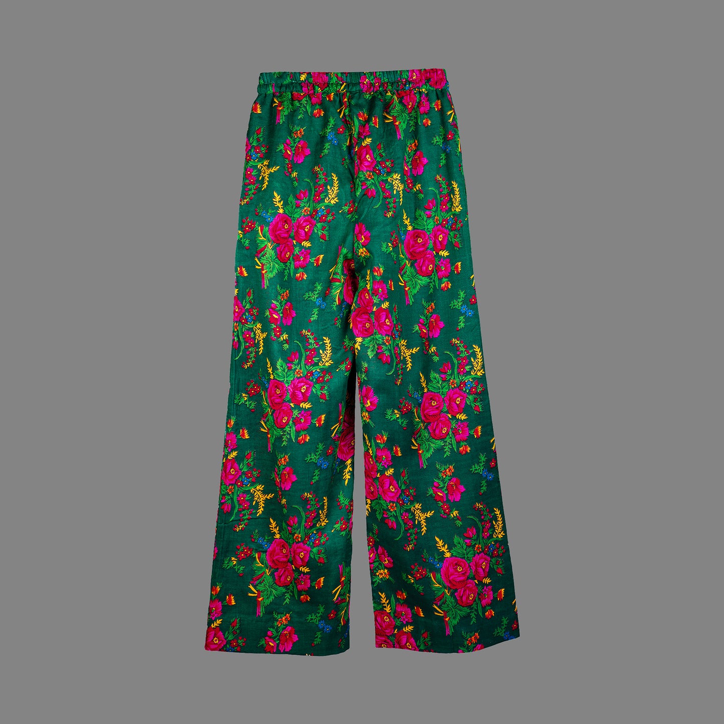 MALHAR -OI- OUTSIDE INN COLLECTION